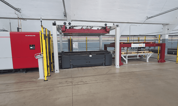 Laser cutting automation - Loader i MBL